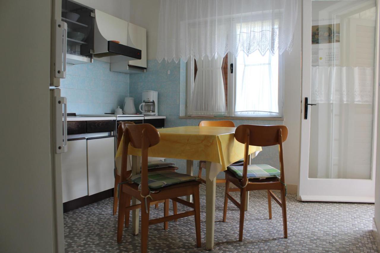 Apartment Antica Supetar Eksteriør billede